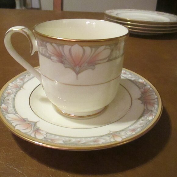 VTG Set 2 Noritake Bone China Barrymore Pattern Tea Cups And Saucers 9737 EXC - Picture 2 of 7